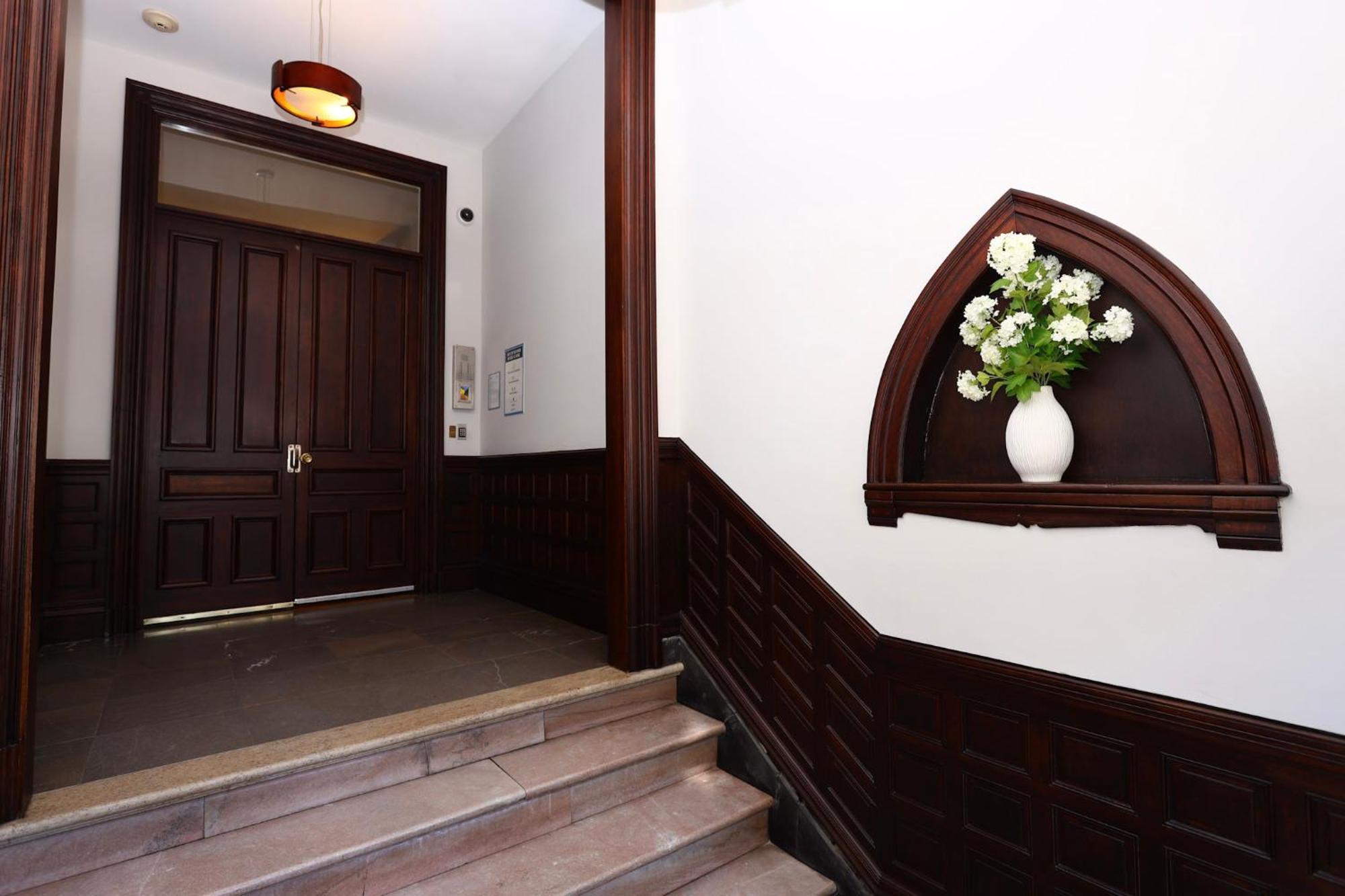 Stylish Studio On Newbury Street, #10 Βοστώνη Εξωτερικό φωτογραφία