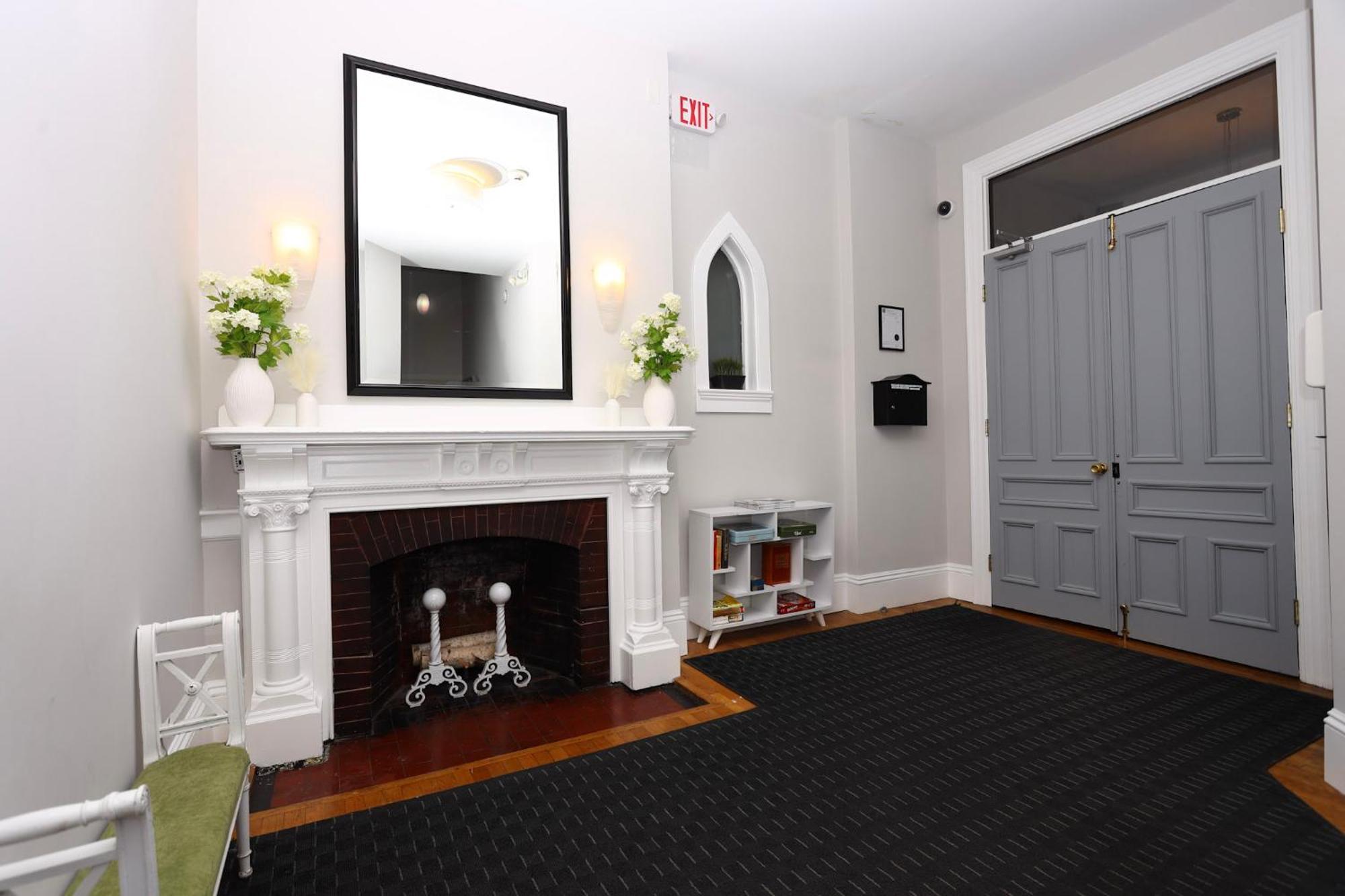 Stylish Studio On Newbury Street, #10 Βοστώνη Εξωτερικό φωτογραφία